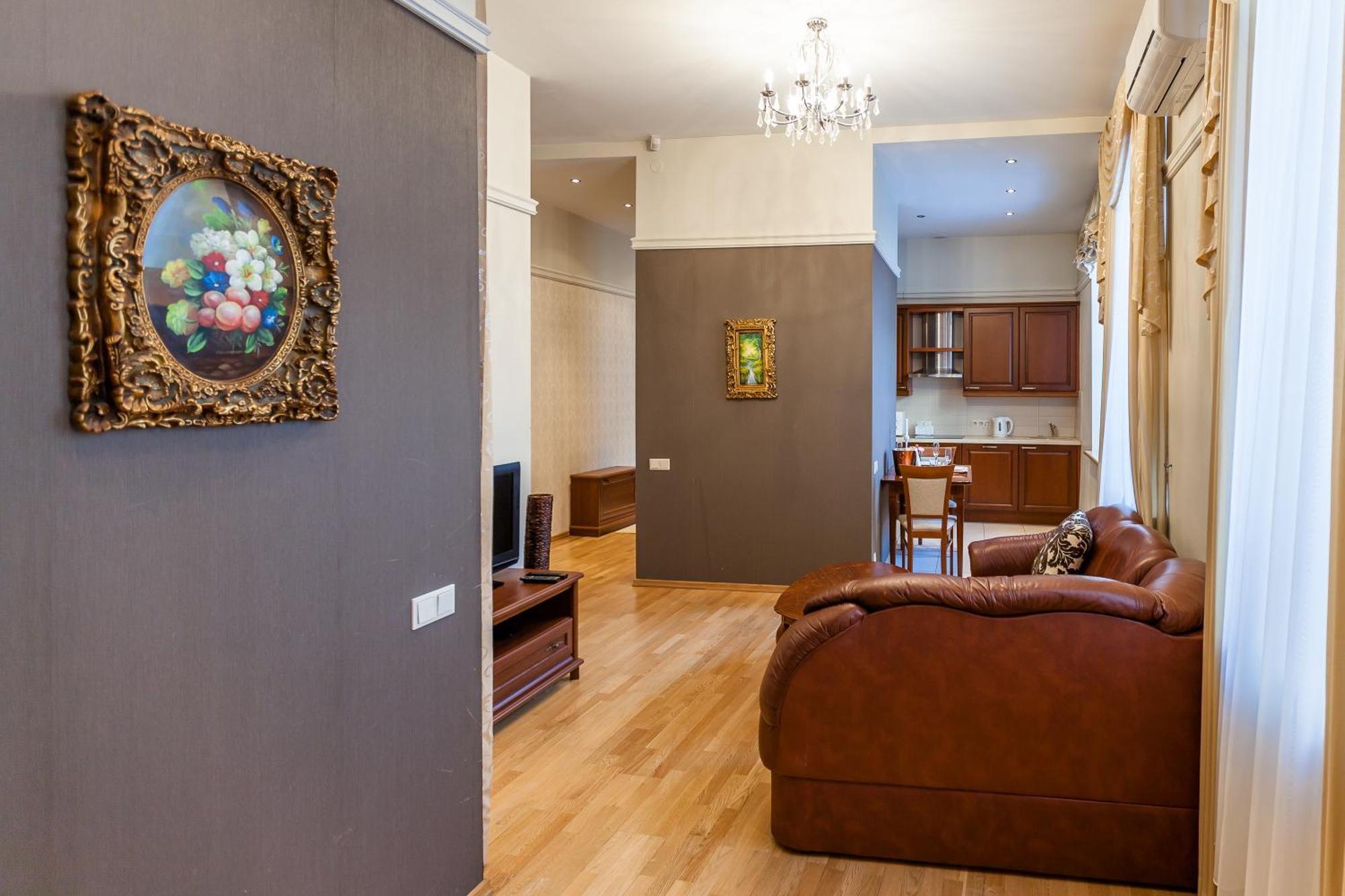 Central Apartments 2 X Free Parking X Self Check-In 24H By H&H VNO Exteriör bild