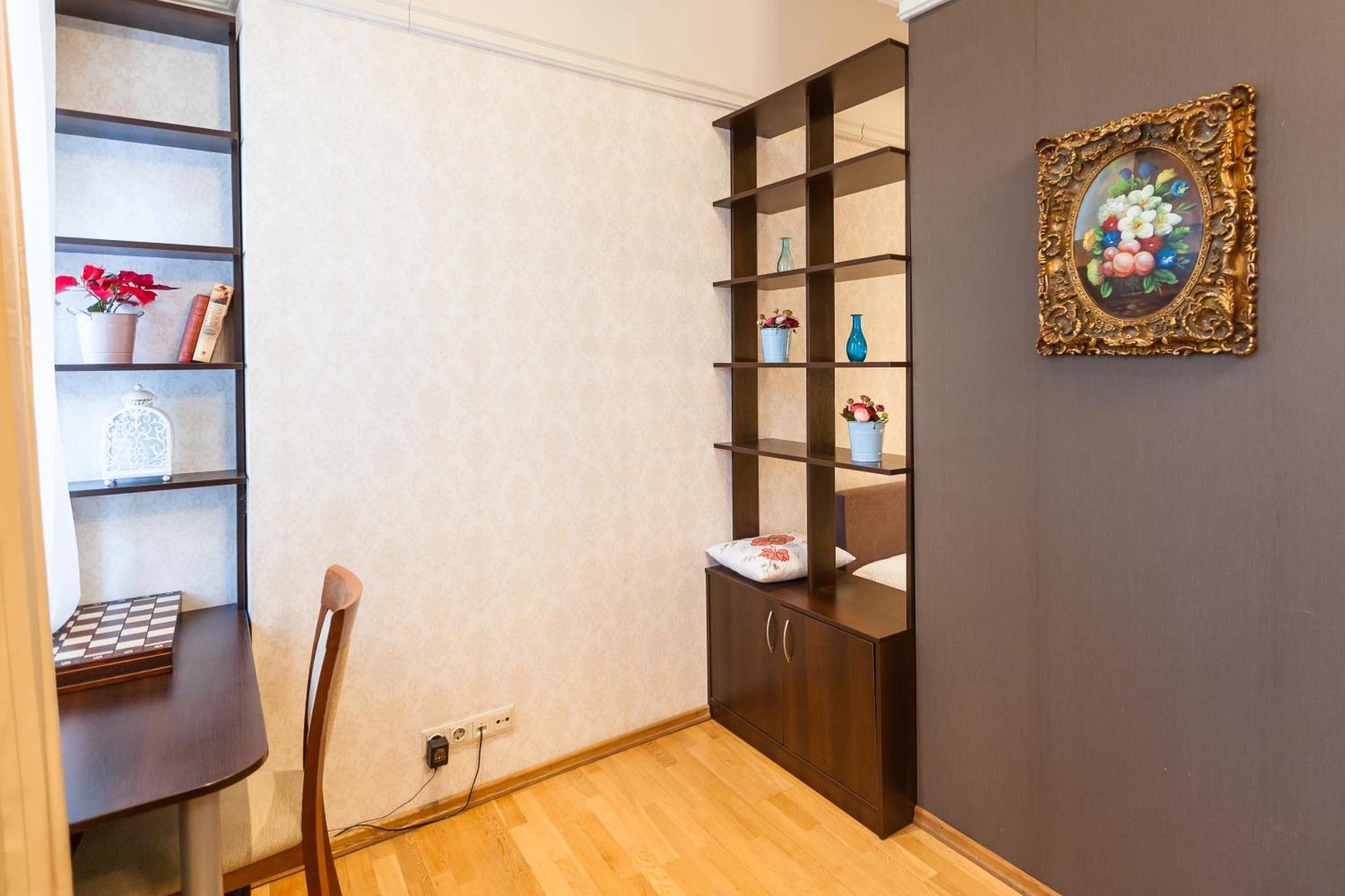 Central Apartments 2 X Free Parking X Self Check-In 24H By H&H VNO Exteriör bild