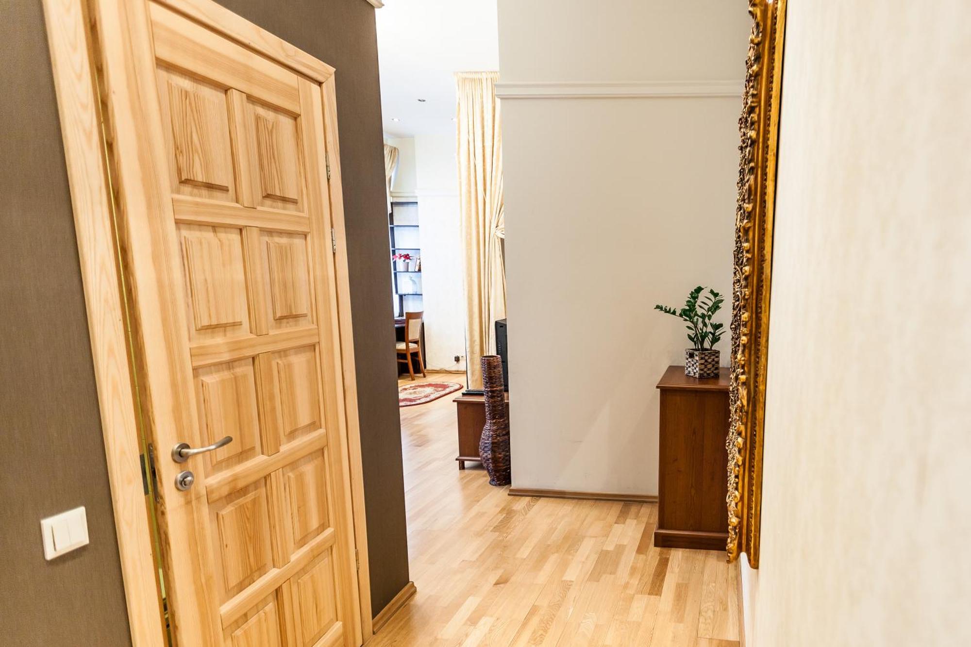 Central Apartments 2 X Free Parking X Self Check-In 24H By H&H VNO Exteriör bild